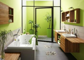 Quelle couleur dans une petite salle de bain ?