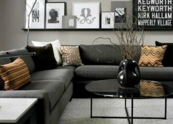 Quelle couleur de coussin mettre sur un canapé gris anthracite ?