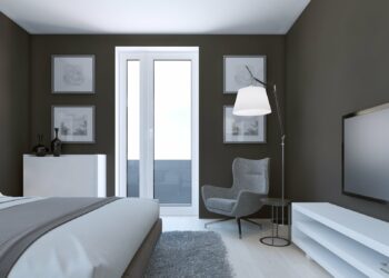 Quelle couleur de rideau avec des murs taupe ?