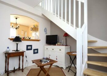 Quelle couleur pour une entrée et escalier ?