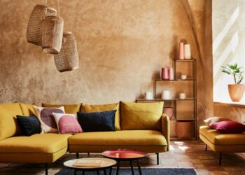 Quelle couleur va avec le jaune moutarde ?