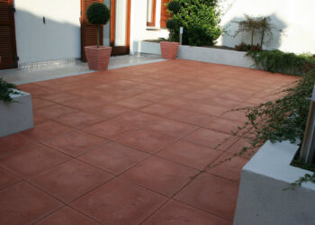 Quelle dimension de carrelage pour une terrasse ?