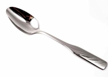 Quelle est la contenance d'une petite cuillère ?