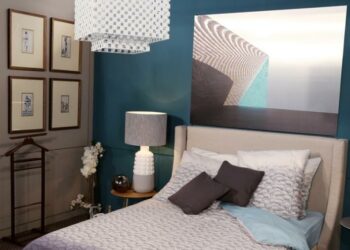 Quelle est la couleur du bleu pétrole ?