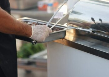 Quelle est la différence entre un bahut et un buffet ?