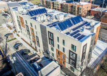 Quelle est la pérennité du photovoltaïque ?  Quelle est la durée de vie des pièces intérieures photovoltaïques ?