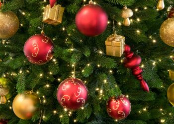 Quelle est l'origine des boules de Noël ?