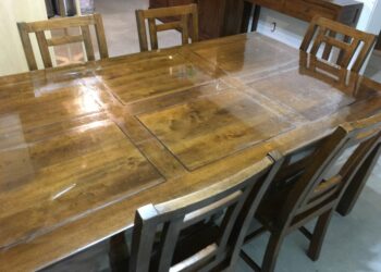 Quelle nappe pour table en bois ?