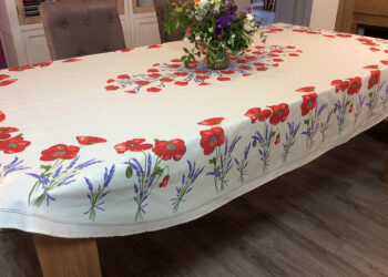 Quelle nappe sur une table ovale ?
