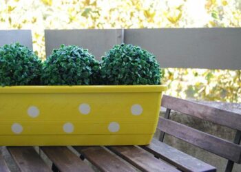Quelle peinture pour Jardiniere en plastique ?