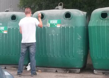 Quelle poubelle pour les verres ?