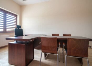 Quelle surface pour un bureau ?