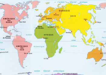 Quelle ville est sur 2 continents ?