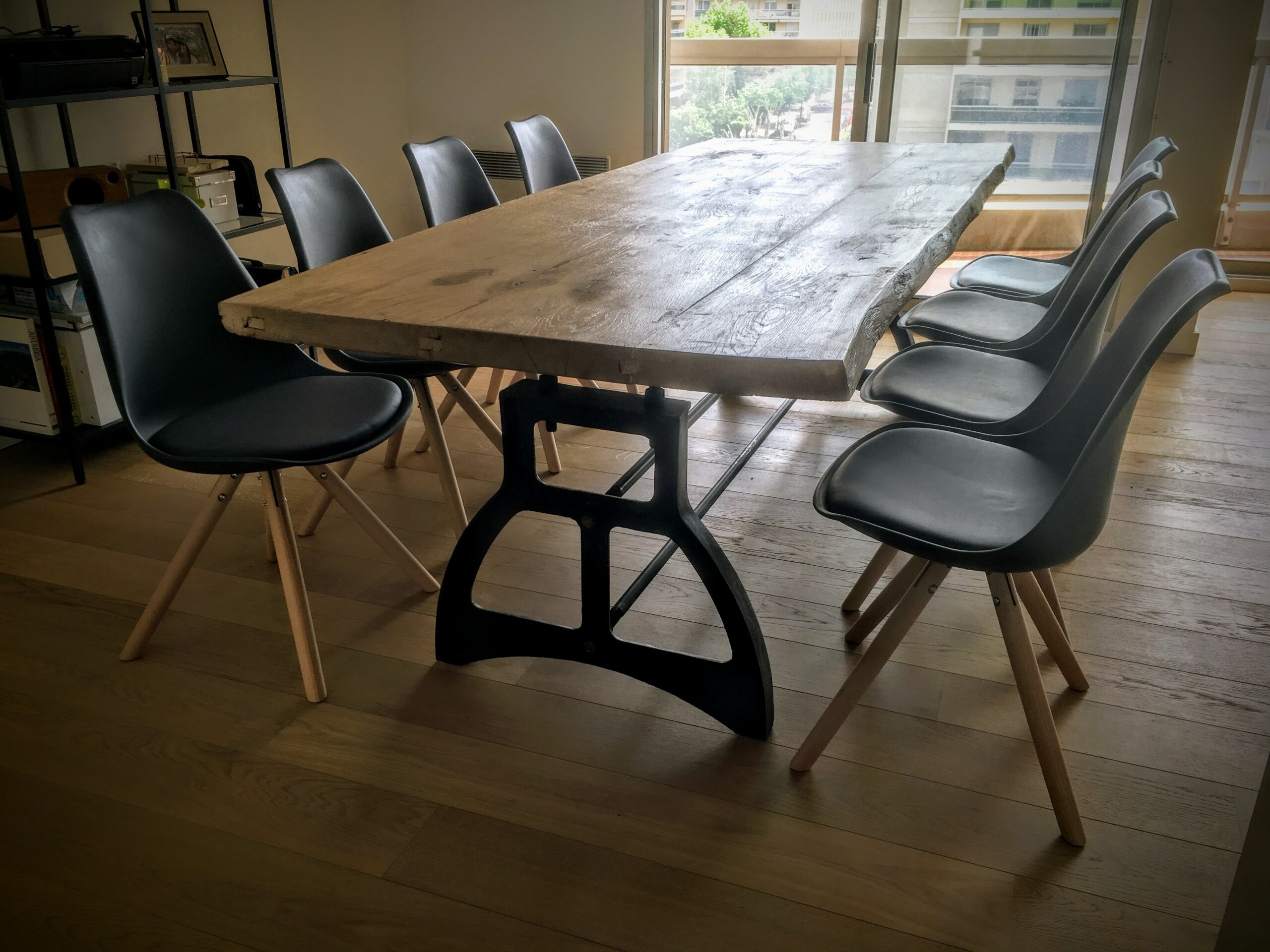 Quelles chaises pour table 90 cm