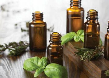 Quelles sont les huiles essentielles à avoir chez soi ?