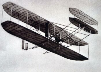 Qui a fait le premier vol en avion ?