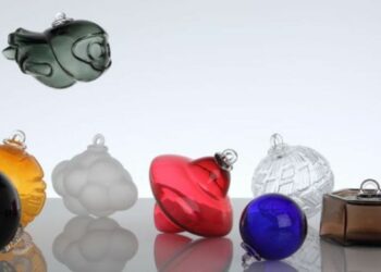 Qui a inventé les boules de Noël en verre ?