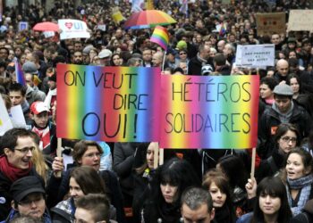 Qui est contre le mariage pour tous ?