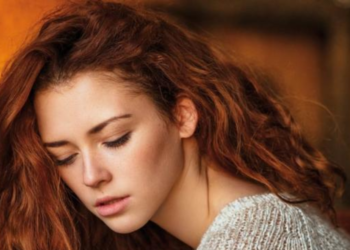 What does   mean from a girl?