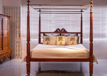 What is the point of a four poster bed?