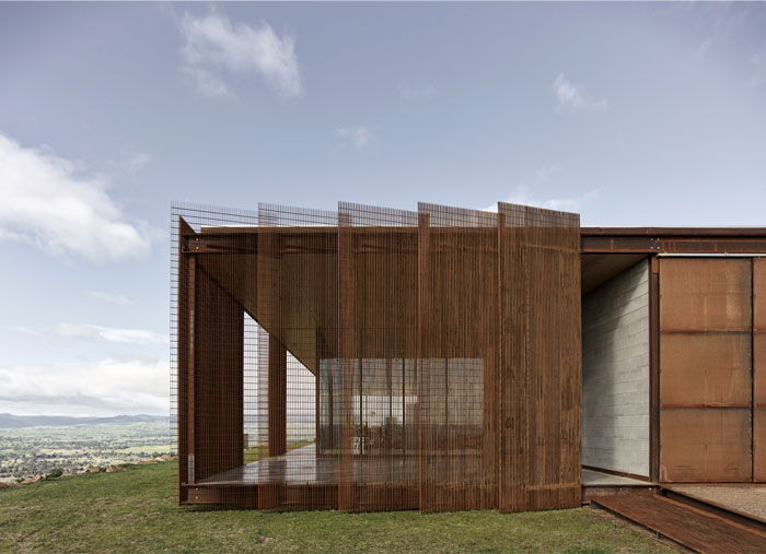 maison mansfield robbie walker 16