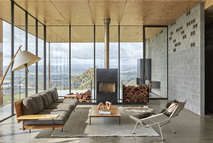 maison mansfield robbie walker 14