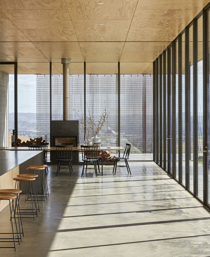 maison mansfield robbie walker 8