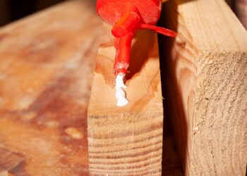 Pouvez-vous utiliser de la super colle sur du bois |  Colles à bois