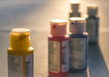 A quoi sert la peinture acrylique ? [Uses & Ideas]