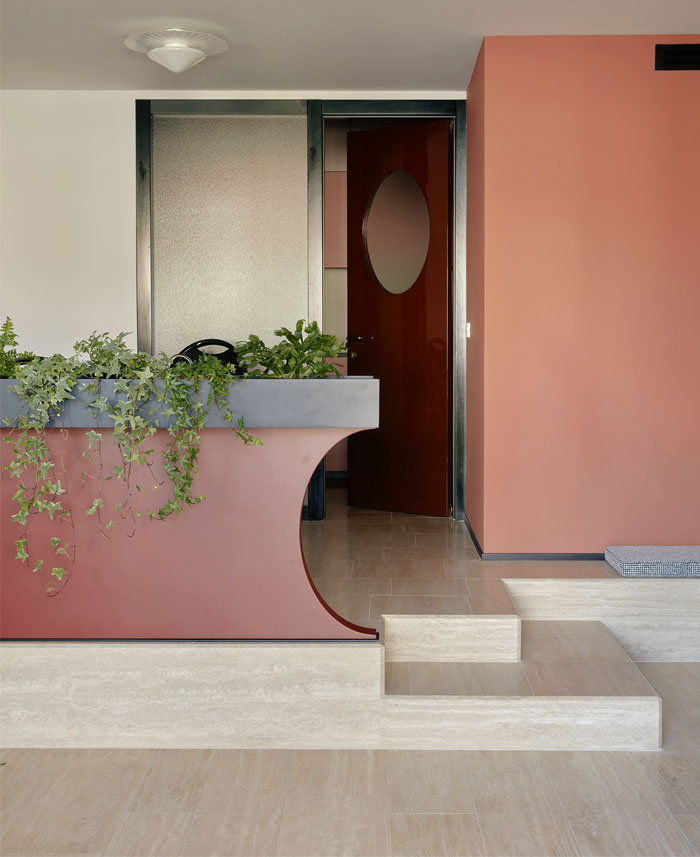 Résidence Dans un Immeuble Brutaliste en Béton à Udine cristina celestino appartement 4