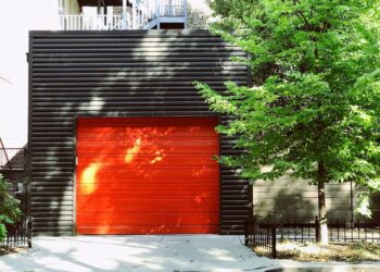 Comment peindre une porte de garage [All You Need To Know]