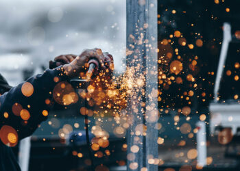 Machines essentielles pour une entreprise de construction