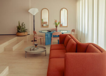 Résidence Dans un Immeuble Brutaliste en Béton à Udine