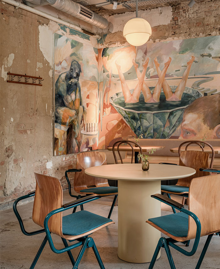 dyletant café balbek bureau 1