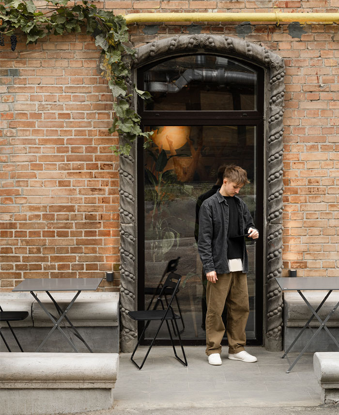 dyletant café balbek bureau 8