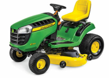 Une tondeuse poussée est-elle meilleure qu&rsquo;une tondeuse autoportée ?