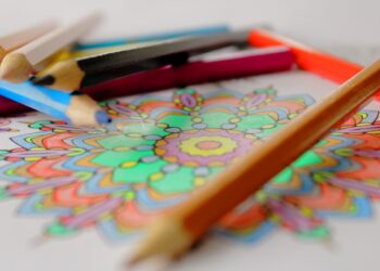 Comment utiliser les crayons de couleur ?  |  Tout ce que vous savez tous les deux