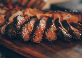Tout ce dont vous avez besoin pour une excellente journée de barbecue en famille à la maison