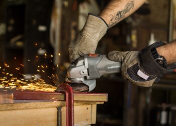 De quelle taille de meuleuse d’angle ai-je besoin ?  |  Ce que vous devez savoir