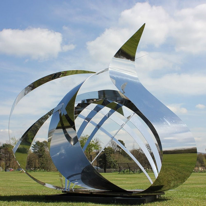 Les sculptures de jardin s4-1 façonnent le paysage : ajoutez de la sophistication et de l'intérêt à votre espace extérieur