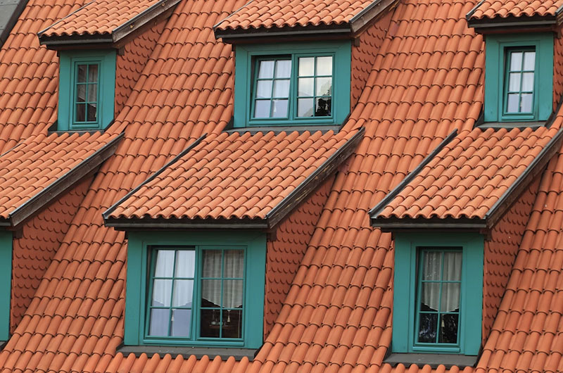 r2-1 Avoir un toit de bonne qualité au-dessus de votre maison est essentiel pour ces raisons