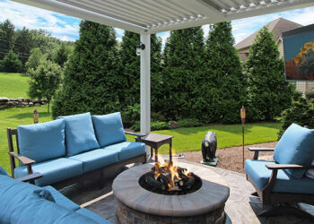 Fermé dans : Principaux avantages d’avoir une terrasse avec moustiquaire pour votre maison