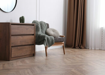 Un guide d’installation de plancher de bois pour les débutants