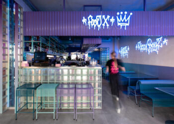 FoodX Poznan Restaurant par mode:lina architekci