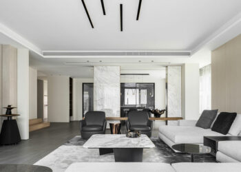 Penthouse de jardin violet par Guardare X Space Design